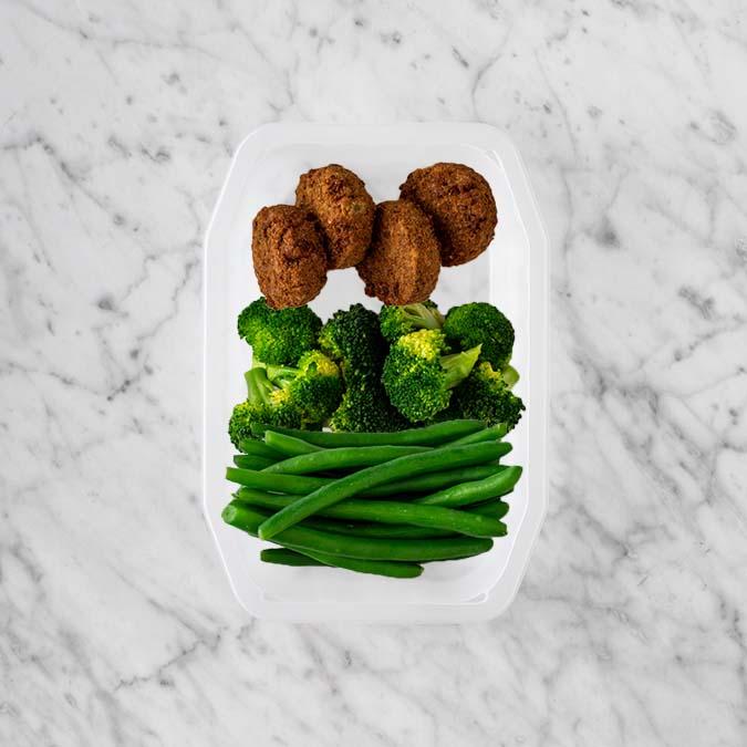 150g Baked Falafel 100g Broccoli 100g Green Beans