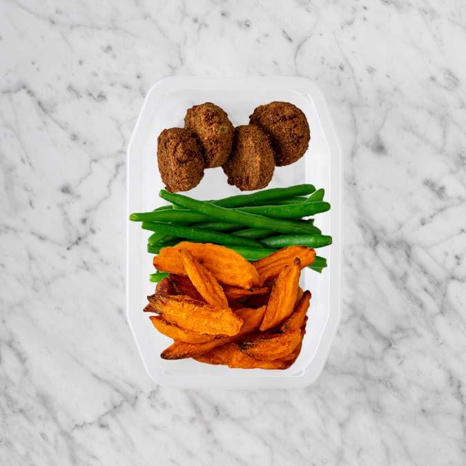 150g Baked Falafel 100g Green Beans 100g Sweet Potato Fries
