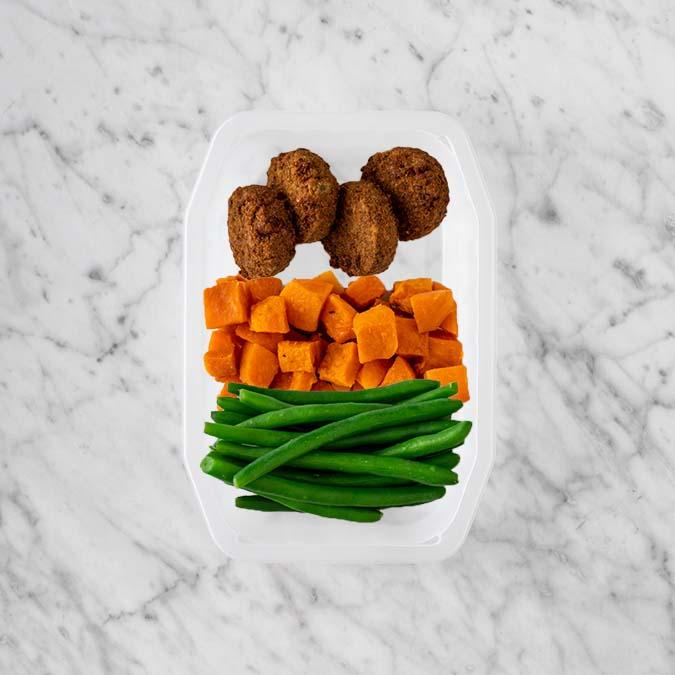 100g Baked Falafel 50g Smokey Pumpkin 50g Green Beans