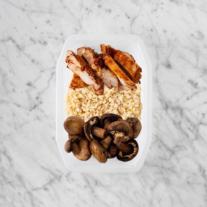 100g Chipotle Chicken Thigh 50g Brown Rice 200g Mushrooms