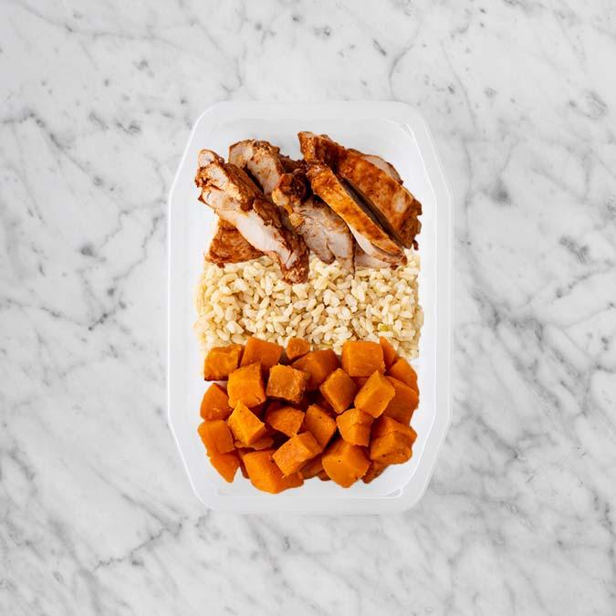 150g Chipotle Chicken Thigh 100g Brown Rice 100g Smokey Pumpkin