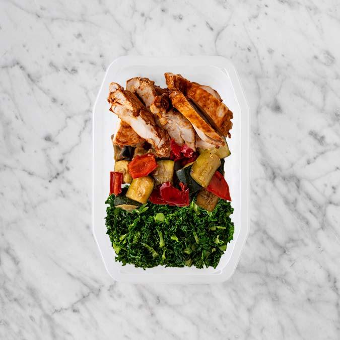 100g Chipotle Chicken Thigh 50g Char Veg 250g Kale