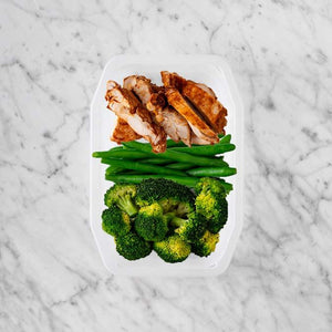 100g Chipotle Chicken Thigh 50g Green Beans 250g Broccoli