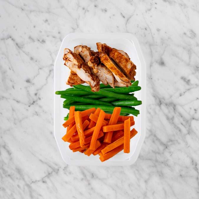 100g Chipotle Chicken Thigh 50g Green Beans 250g Honey Baked Carrots
