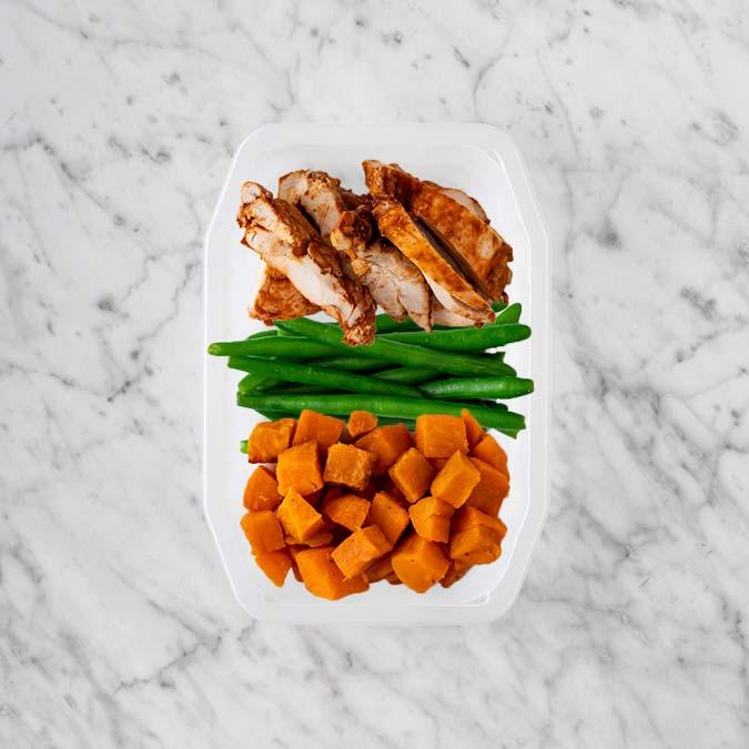 100g Chipotle Chicken Thigh 50g Green Beans 100g Smokey Pumpkin