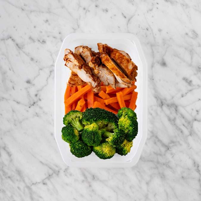100g Chipotle Chicken Thigh 50g Honey Baked Carrots 250g Broccoli