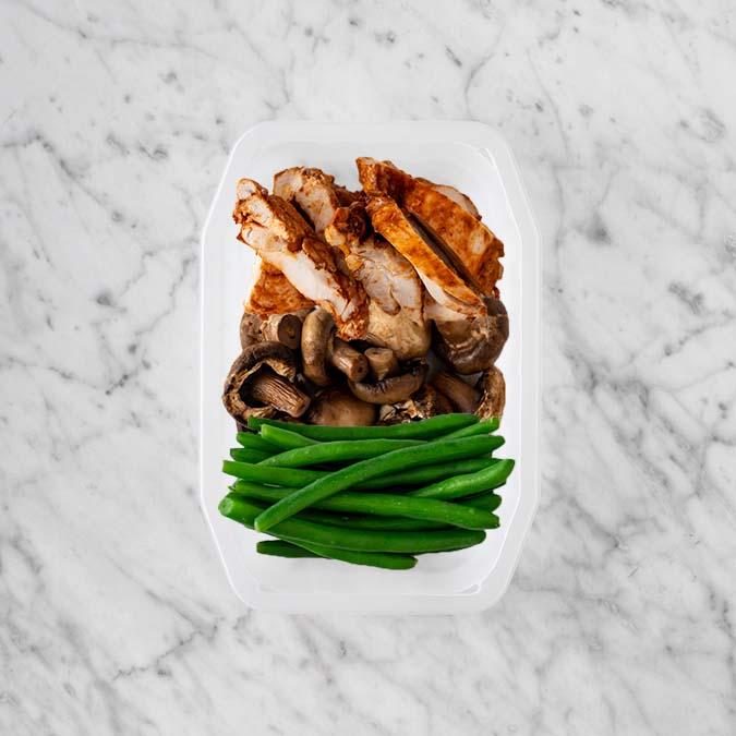 100g Chipotle Chicken Thigh 50g Mushrooms 200g Green Beans