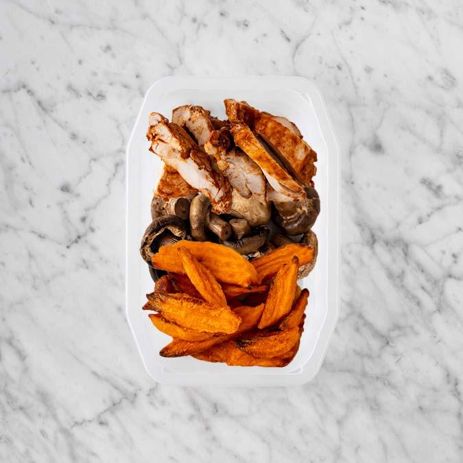 100g Chipotle Chicken Thigh 50g Mushrooms 100g Sweet Potato Fries