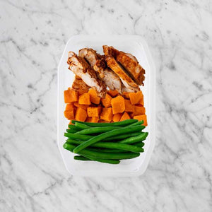 100g Chipotle Chicken Thigh 50g Smokey Pumpkin 250g Green Beans