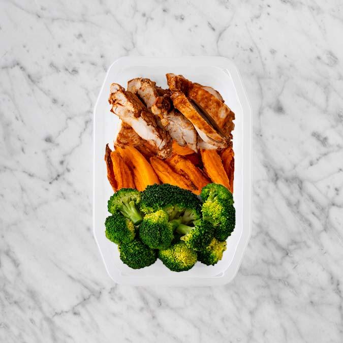 100g Chipotle Chicken Thigh 50g Sweet Potato Fries 250g Broccoli
