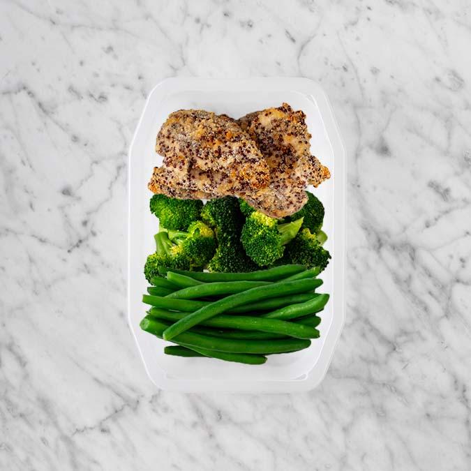 150g Crusted Chicken 100g Broccoli 100g Green Beans