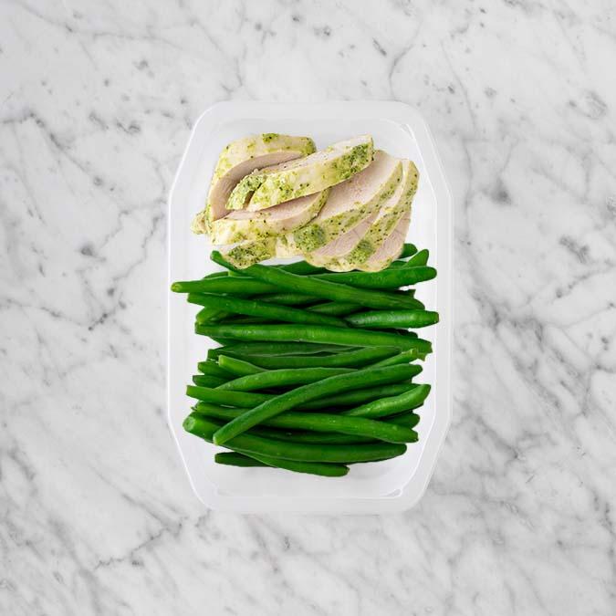 100g Garlic Herb Chicken Breast 150g Green Beans 100g Green Beans