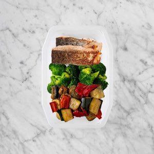 100g Salmon 100g Broccoli 100g Char Veg