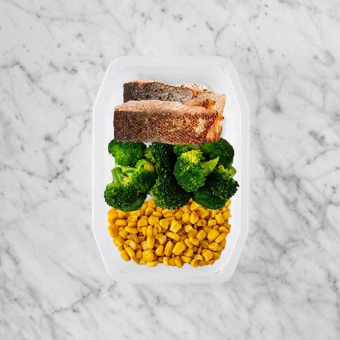 200g Salmon 100g Broccoli 100g Corn