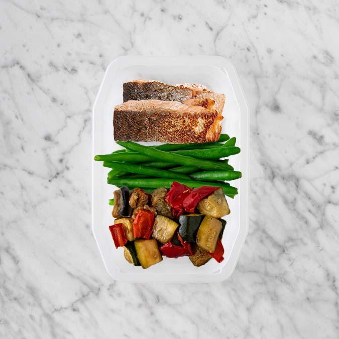 100g Salmon 100g Green Beans 100g Char Veg