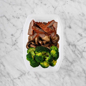 100g Smokey BBQ Steak 50g Mushrooms 100g Broccoli