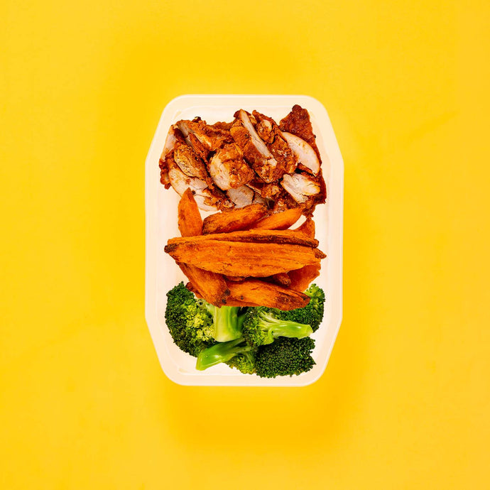 150g Chipotle Chicken Thigh 100g Sweet Potato Wedges 50g Broccoli