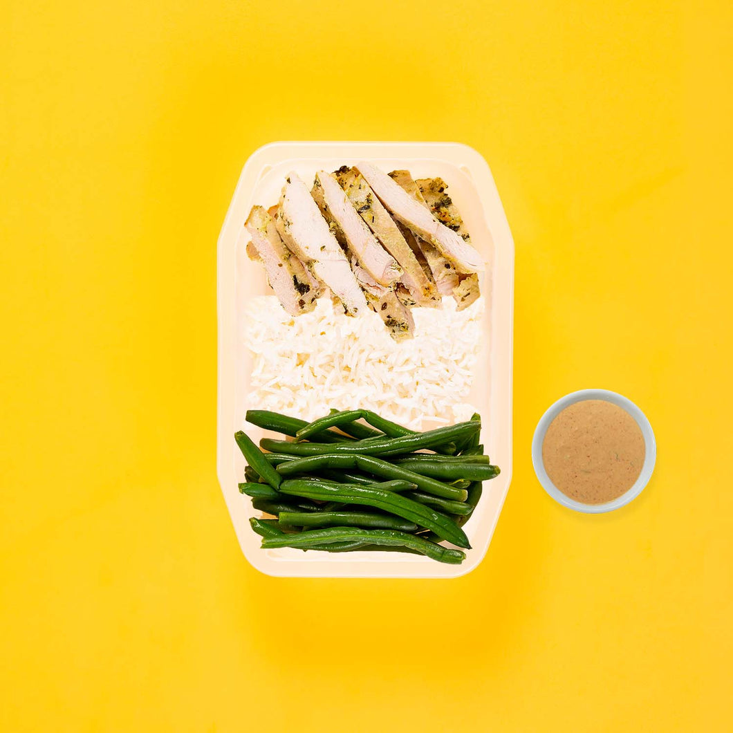 100g Garlic Herb Chicken Breast 100g Basmati Rice 100g Green Beans Butter Chicken Sauce