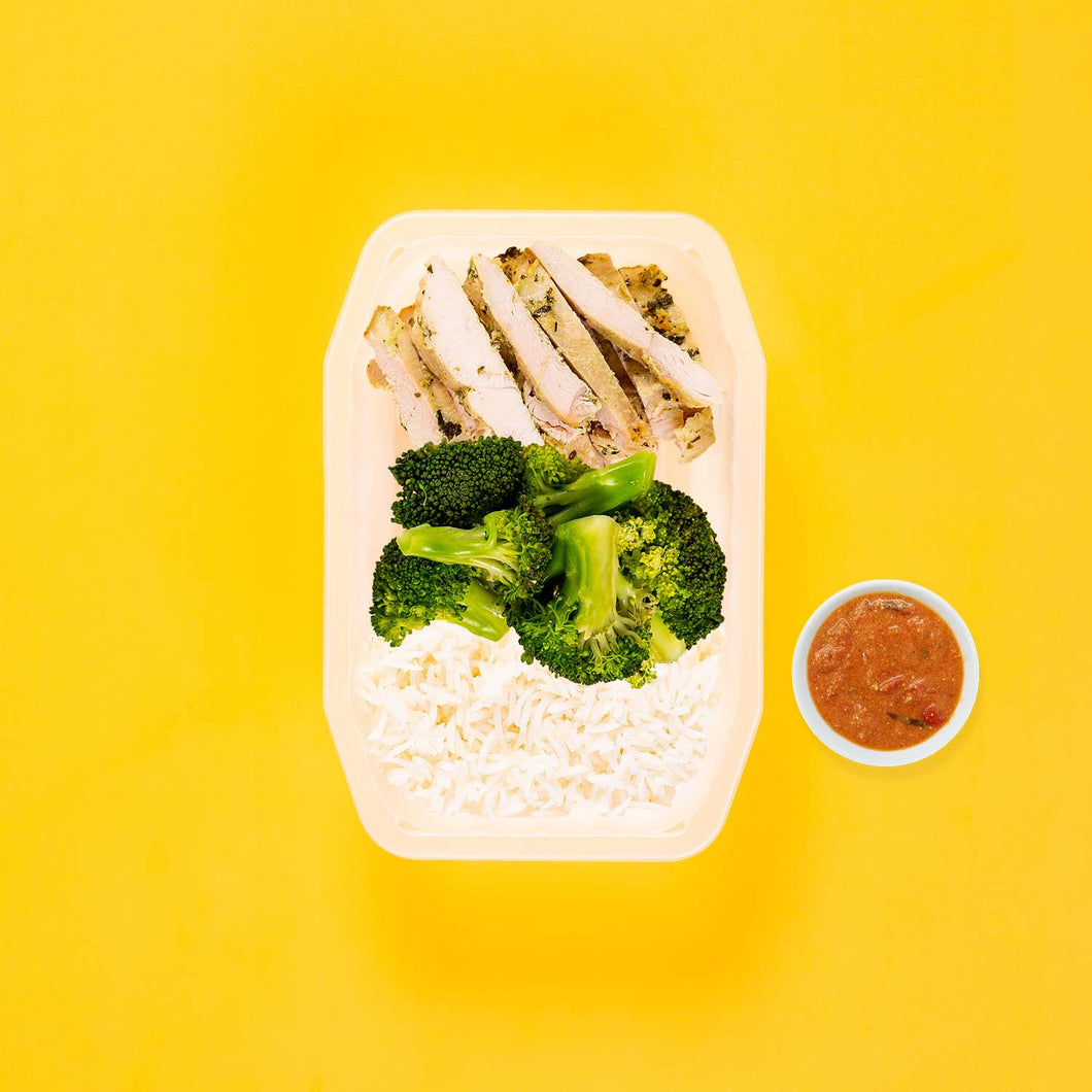 100g Garlic Herb Chicken Breast 100g Broccoli 100g Basmati Rice Thai Red Curry