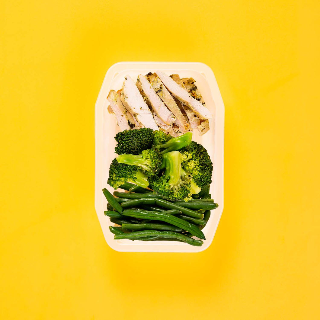 100g Garlic Herb Chicken Breast 50g Broccoli 50g Green Beans