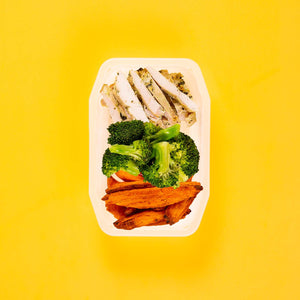 100g Garlic Herb Chicken Breast 100g Broccoli 100g Sweet Potato Wedges