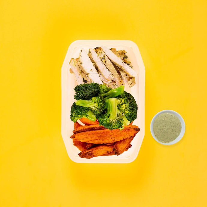 100g Garlic Herb Chicken Breast 50g Broccoli 100g Sweet Potato Wedges Pesto Cream
