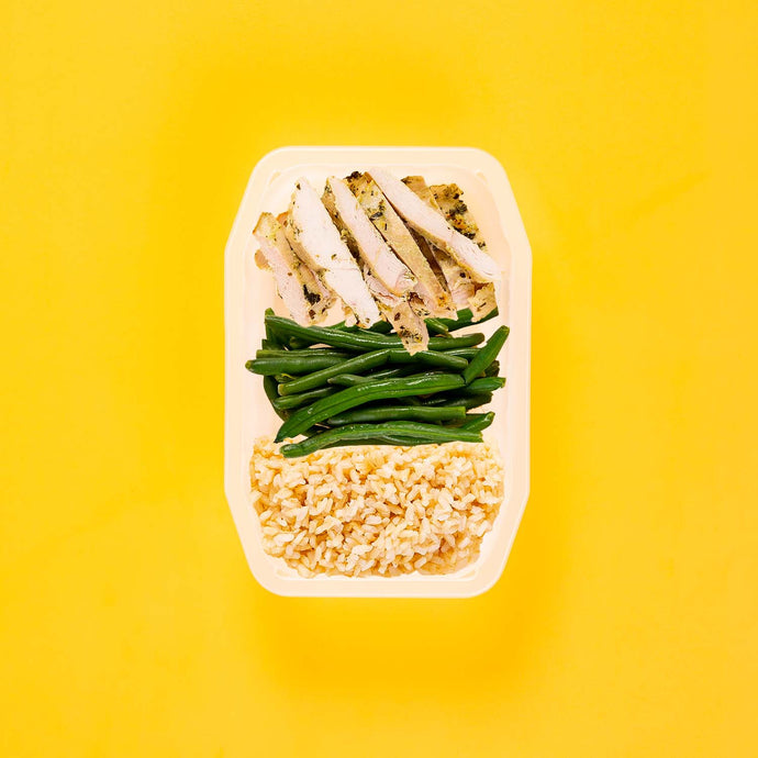 100g Garlic Herb Chicken Breast 100g Green Beans 100g Brown Rice