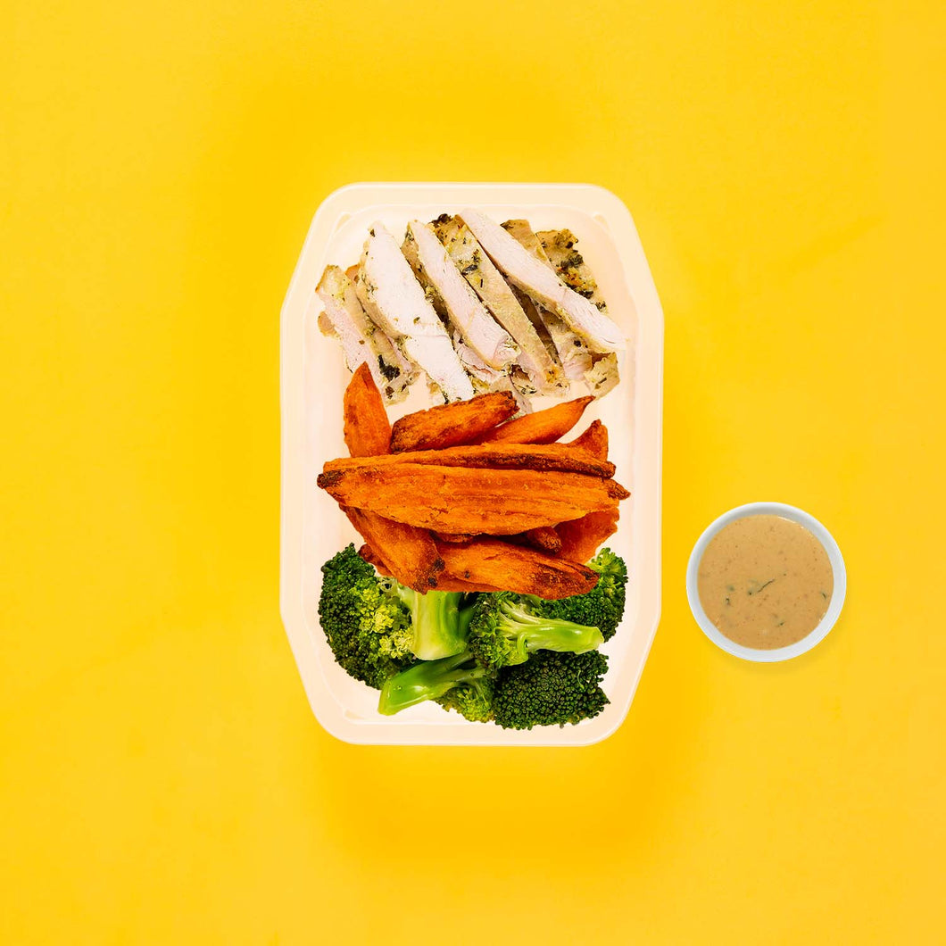 150g Garlic Herb Chicken Breast 150g Sweet Potato Wedges 150g Broccoli Satay Sauce