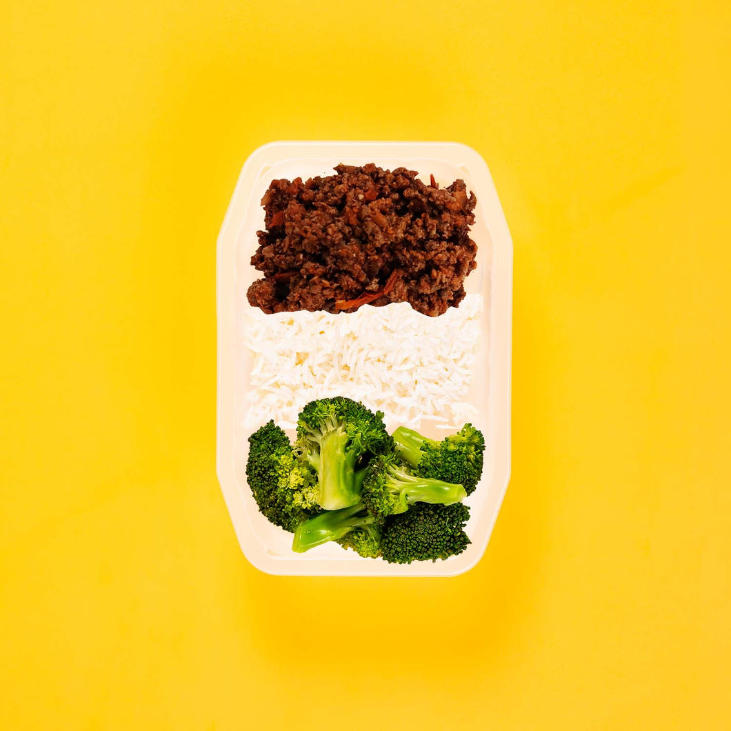 100g Lamb Moussaka 100g Basmati Rice 100g Broccoli