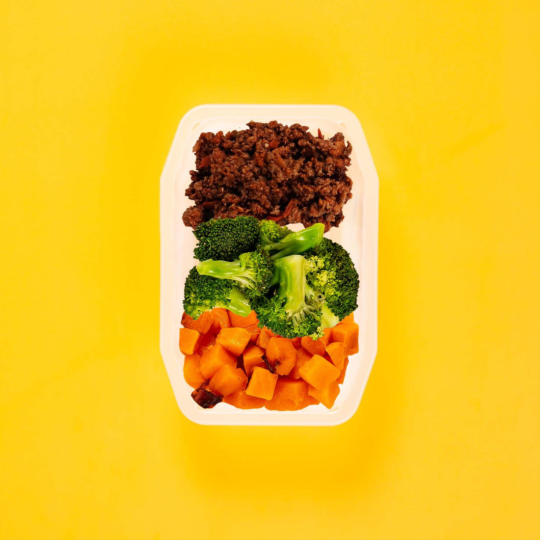 100g Lamb Moussaka 150g Broccoli 150g Coconut Pumpkin