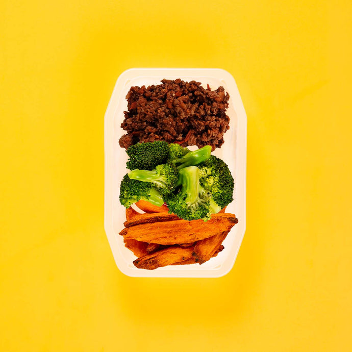 200g Lamb Moussaka 100g Broccoli 100g Sweet Potato Wedges