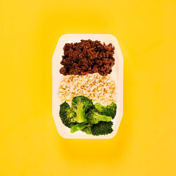 100g Lamb Moussaka 100g Brown Rice 100g Broccoli