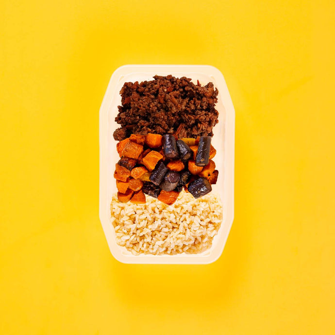 150g Lamb Moussaka 100g Tri Baked Carrots 100g Brown Rice