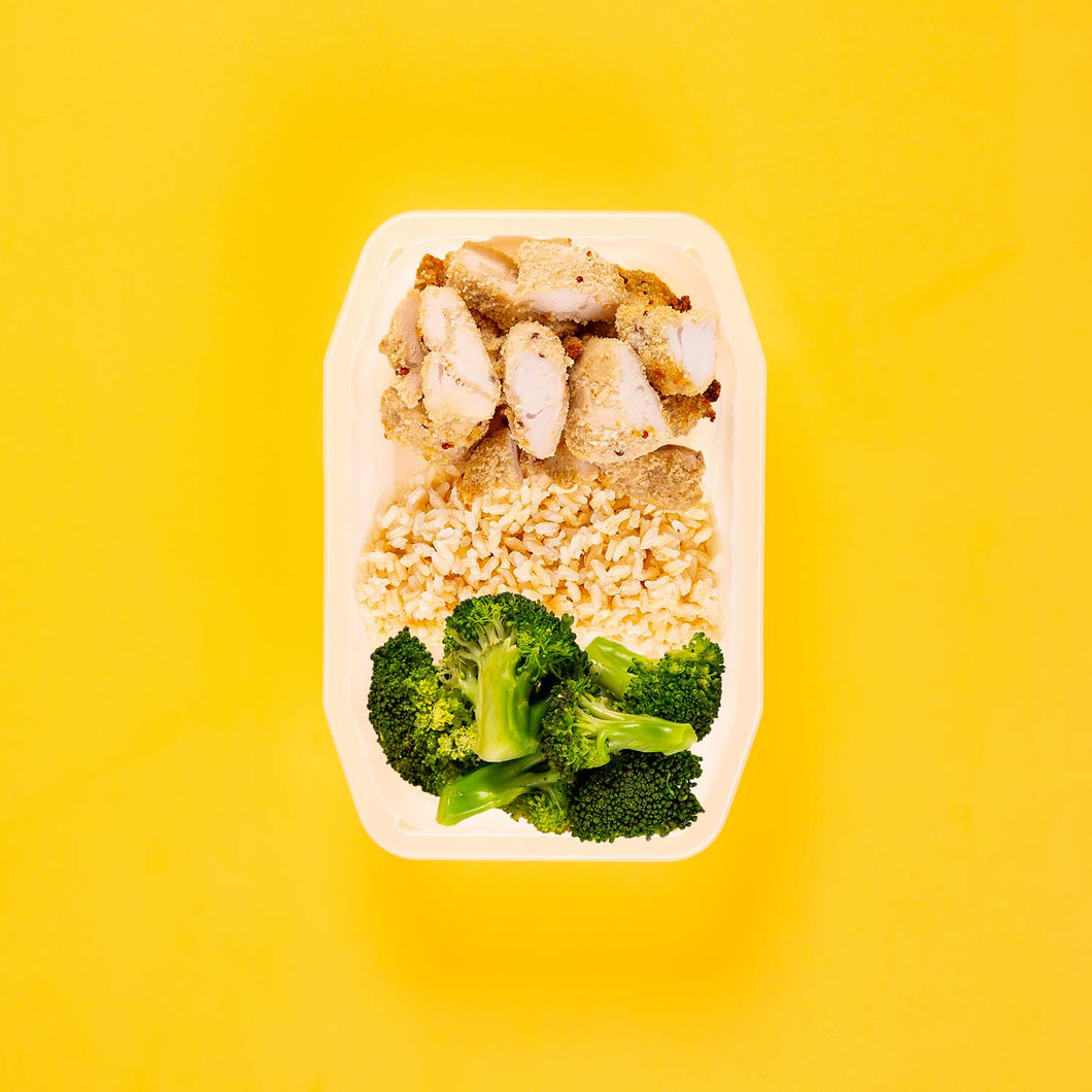 100g Quinoa Chicken Tenders 100g Brown Rice 100g Broccoli