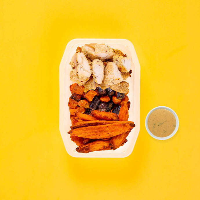 100g Quinoa Chicken Tenders 100g Tri Baked Carrots 100g Sweet Potato Wedges Satay Sauce